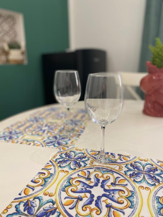 Apartament La Lumaca Kalsa Palermo Bagian luar foto