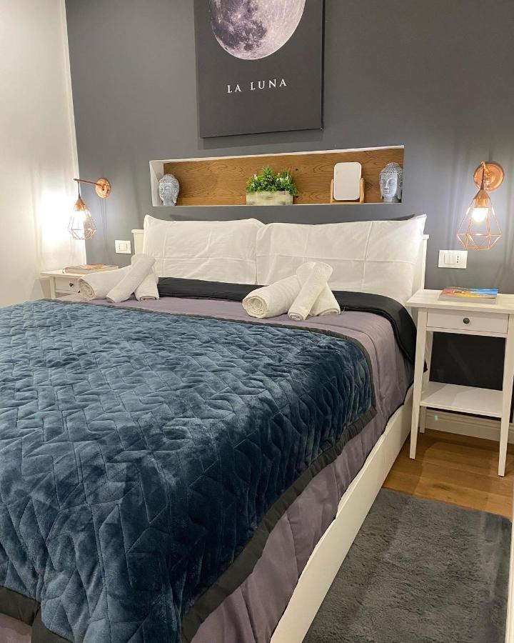 Apartament La Lumaca Kalsa Palermo Bagian luar foto