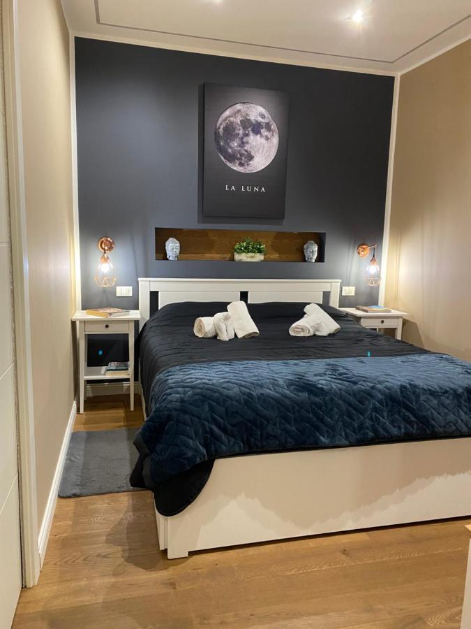 Apartament La Lumaca Kalsa Palermo Bagian luar foto