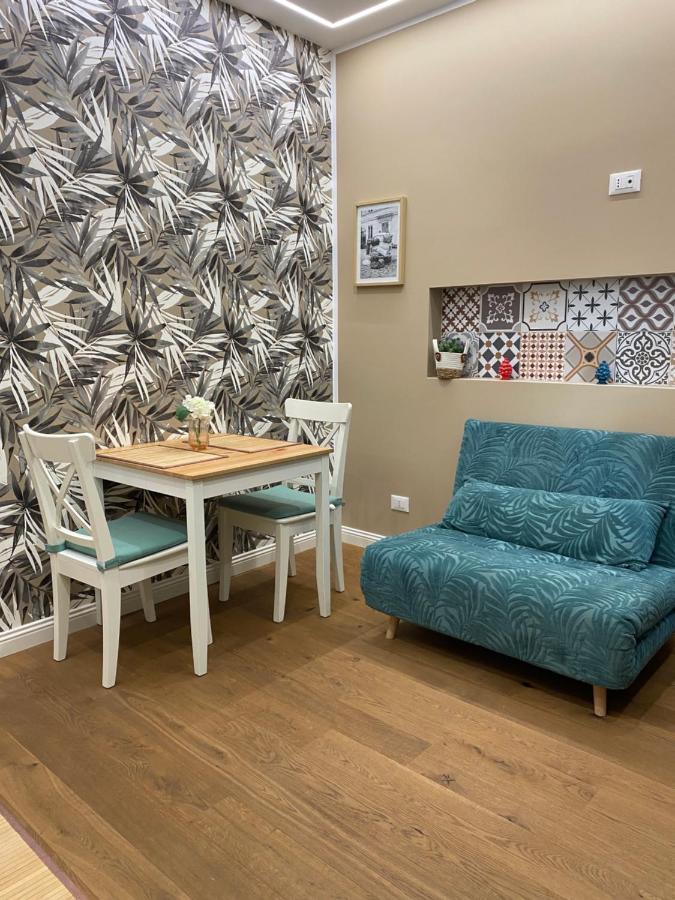Apartament La Lumaca Kalsa Palermo Bagian luar foto