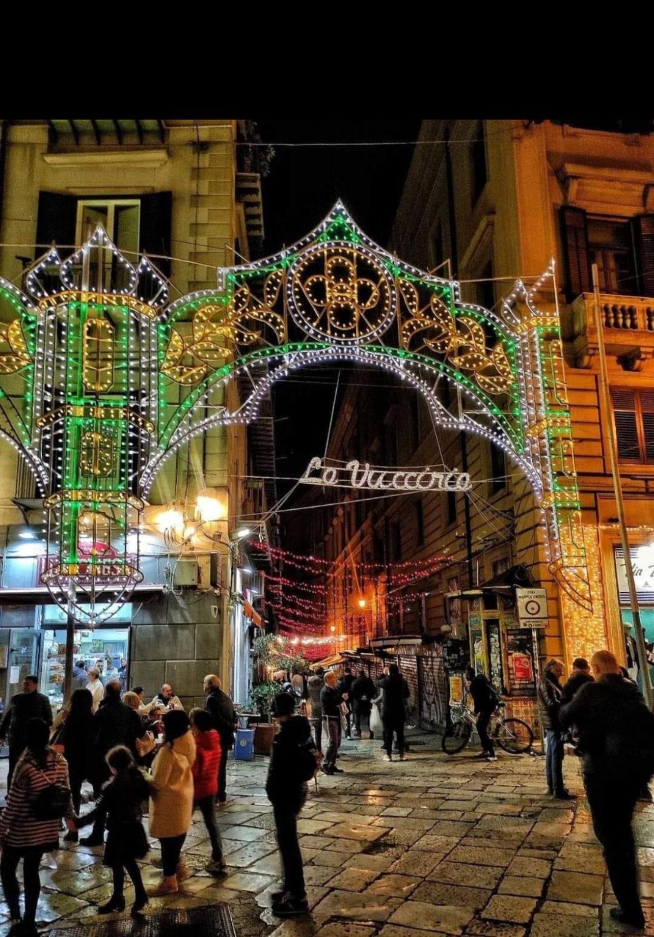 Apartament La Lumaca Kalsa Palermo Bagian luar foto
